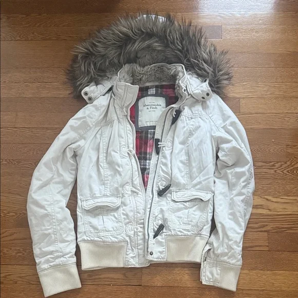 Abercrombie and Fitch Winter Coat Size Large - Picture 1 of 6